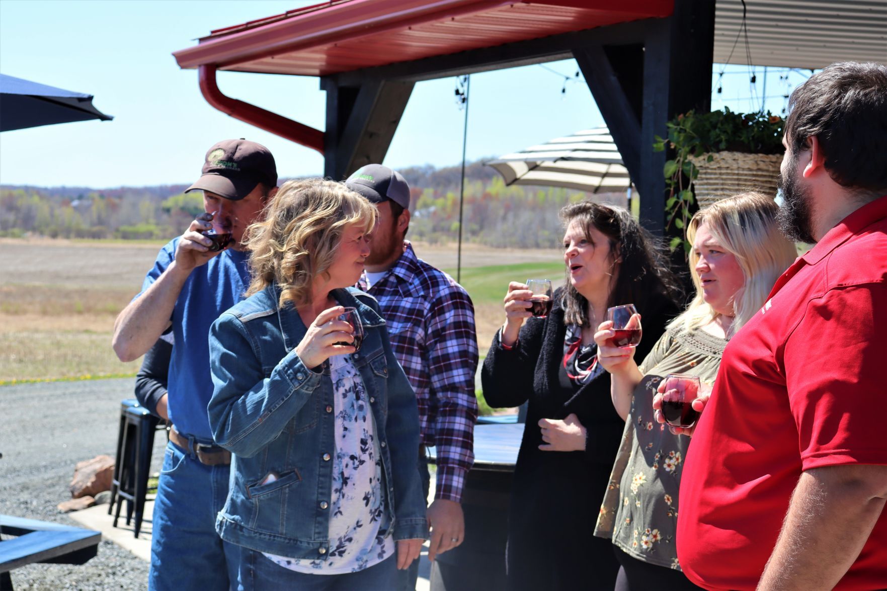 Dixon's Autumn Harvest Winery